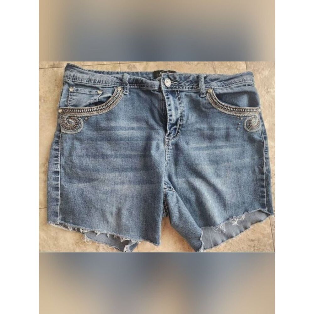 R21 Earl Embellished Blue Denim Cutoff Shorts